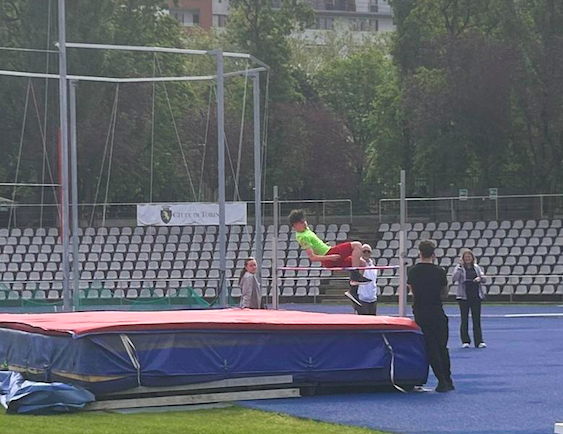 Salto in alto (2)