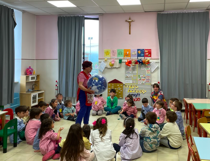 Il girotondo dei bimbi (2)